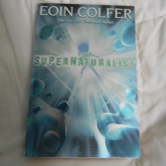 The supernaturalist by Eoin Colfer - Paperback - Picture 1 of 7